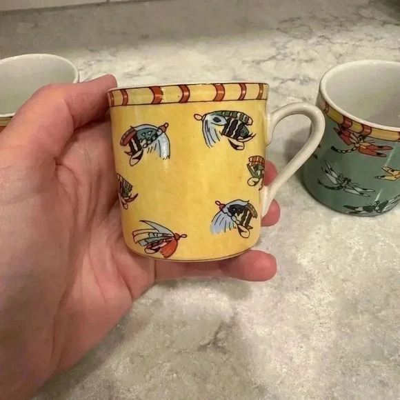 Set of three "Splash" by Siddhia Hutchinson Espresso cups mugs - Picture 4 of 8